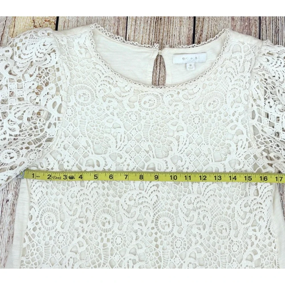 Eri + Ali Anthropologie White Crochet‎ Overlay Top Size Medium Short Sleeve Boho